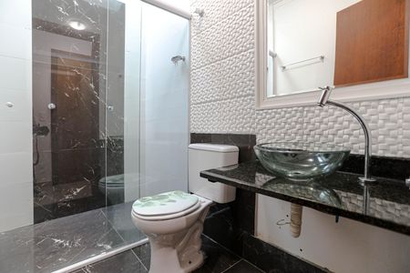 Casa para alugar com 140m², 3 quartos e 2 vagasBanheiro