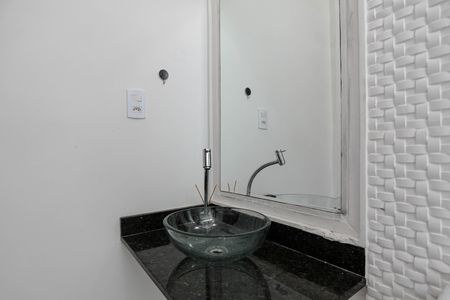 Casa para alugar com 140m², 3 quartos e 2 vagasBanheiro - Quarto 2 - Suíte