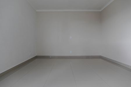 Casa para alugar com 140m², 3 quartos e 2 vagasQuarto 3 - Suíte