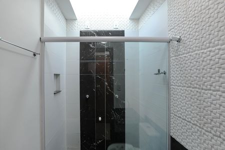 Casa para alugar com 140m², 3 quartos e 2 vagasBanheiro