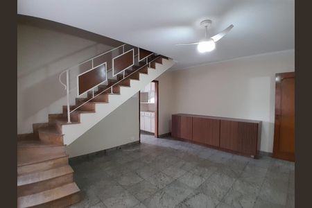 Casa à venda com 3 quartos, 370m² em Vila Mariana, São Paulo