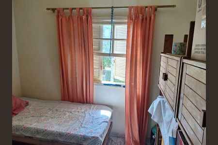 Casa à venda com 3 quartos, 330m² em Vila Gumercindo, São Paulo
