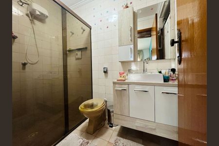 Casa à venda com 4 quartos, 209m² em Jabaquara, São Paulo