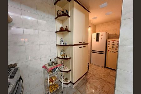 Casa à venda com 4 quartos, 209m² em Jabaquara, São Paulo