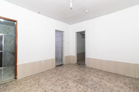 Casa para alugar com 2 quartos, 80m² em Realengo, Rio de Janeiro