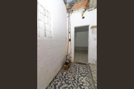Casa para alugar com 80m², 2 quartos e 1 vagaÁrea de Serviço