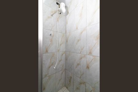 Banheiro de casa para alugar com 2 quartos, 80m² em Realengo, Rio de Janeiro