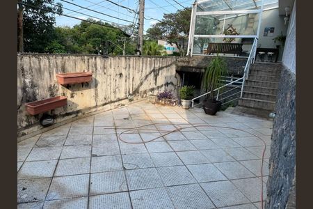 Casa à venda com 3 quartos, 206m² em Cursino, São Paulo