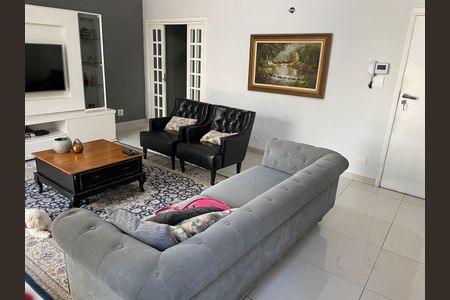 Casa à venda com 3 quartos, 206m² em Cursino, São Paulo