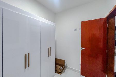 Quarto 2 de apartamento para alugar com 2 quartos, 33m² em Penha de França, São Paulo