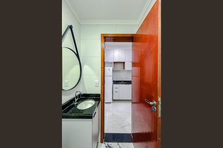 Banheiro de apartamento para alugar com 2 quartos, 33m² em Penha de França, São Paulo
