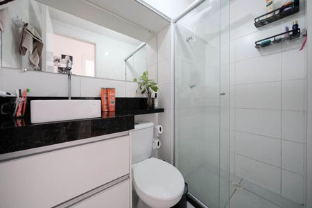 Banheiro de apartamento para alugar com 2 quartos, 44m² em Vila Cosmopolita, São Paulo