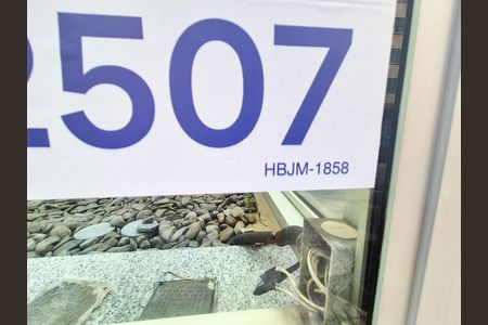 Apartamento à venda com 257m², 3 quartos e 2 vagas Apartamento à venda com 257m², 3 quartos e 2 vagasPlaca instalada em 03/07/2026 com código HBJM-1858