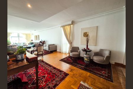 Apartamento à venda com 257m², 3 quartos e 2 vagas Apartamento à venda com 257m², 3 quartos e 2 vagasSala