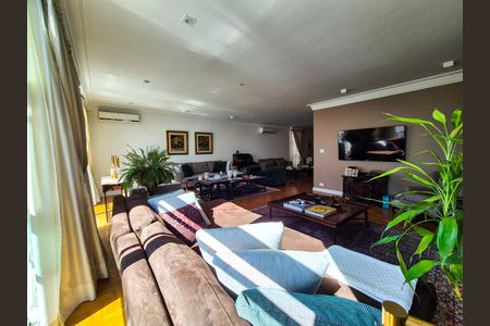 Apartamento à venda com 257m², 3 quartos e 2 vagas Apartamento à venda com 257m², 3 quartos e 2 vagasSala