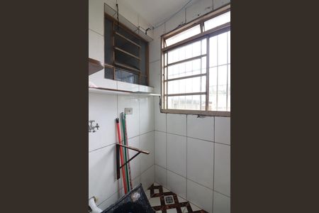Área de Serviço de apartamento para alugar com 2 quartos, 42m² em Ferrazópolis, São Bernardo do Campo