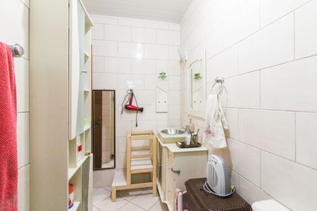 Apartamento para alugar com 75m², 2 quartos e 1 vaga Apartamento para alugar com 75m², 2 quartos e 1 vagaBanheiro
