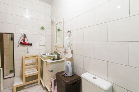 Apartamento para alugar com 75m², 2 quartos e 1 vaga Apartamento para alugar com 75m², 2 quartos e 1 vagaBanheiro