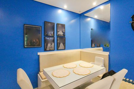 Apartamento para alugar com 75m², 2 quartos e 1 vaga Apartamento para alugar com 75m², 2 quartos e 1 vagaSala