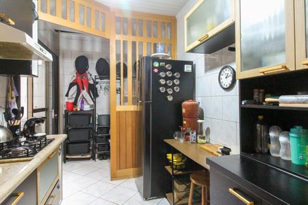 Apartamento para alugar com 75m², 2 quartos e 1 vaga Apartamento para alugar com 75m², 2 quartos e 1 vagaCozinha e Área de Serviço