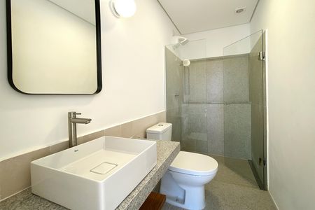 Apartamento à venda com 90m², 2 quartos e sem vaga Apartamento à venda com 90m², 2 quartos e sem vagaBanheiro da Suíte 1