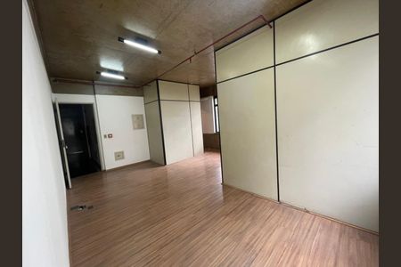 Apartamento à venda com 30m², 1 quarto e 1 vaga