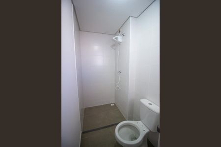 Casa de condomínio para alugar com 115m², 3 quartos e 2 vagas Casa de condomínio para alugar com 115m², 3 quartos e 2 vagasBanheiro da Suíte