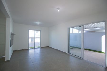 Sala de casa de condomínio para alugar com 3 quartos, 115m² em Green Valley - Lotus -, Votorantim