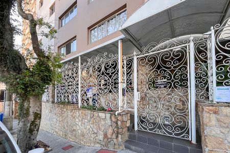 Apartamento para alugar com 109m², 2 quartos e 1 vagaFachada + plaquinha