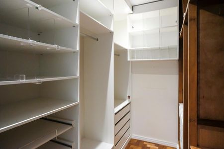 Apartamento para alugar com 109m², 2 quartos e 1 vagaSuíte