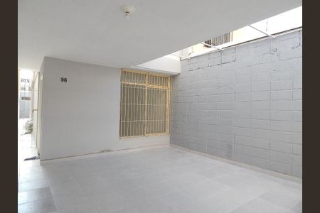 Casa à venda com 3 quartos, 125m² em Vila Vivaldi, São Bernardo do Campo