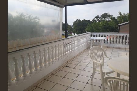 Casa à venda com 136m², 3 quartos e 2 vagas