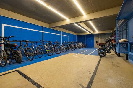 Bicicletário de apartamento à venda com 1 quarto, 60m² em Pinheiros, São Paulo