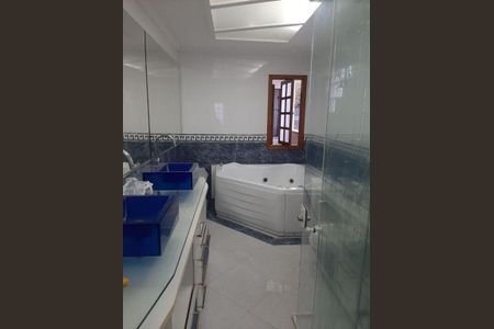 Casa à venda com 12 quartos, 250m² em Alvarenga, São Bernardo do Campo