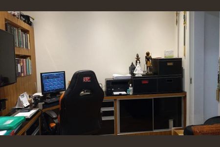 Apartamento à venda com 171m², 4 quartos e 3 vagas