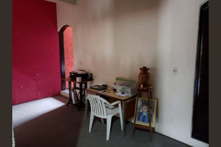 Casa à venda com 4 quartos, 500m² em Alvarenga, São Bernardo do Campo