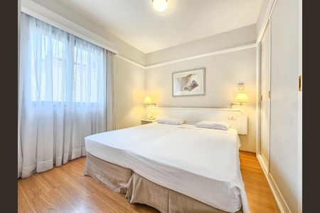 Apartamento à venda com 30m², 1 quarto e 1 vaga