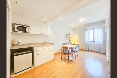 Apartamento à venda com 30m², 1 quarto e 1 vaga