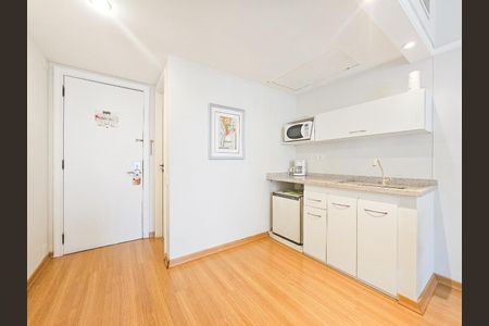 Apartamento à venda com 30m², 1 quarto e 1 vaga