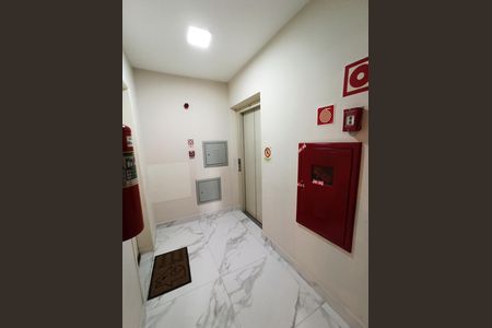 Apartamento para alugar com 48m², 2 quartos e 1 vagaHall Elevador