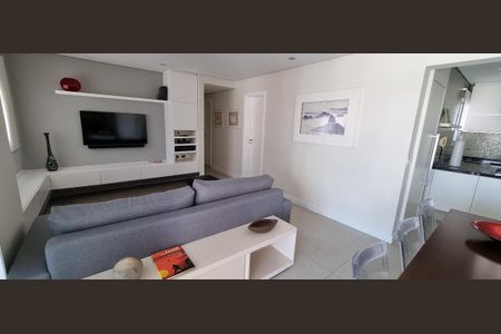 Apartamento à venda com 3 quartos, 96m² em Vila Olímpia, São Paulo