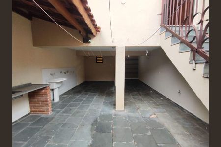 Casa à venda com 125m², 3 quartos e 2 vagas