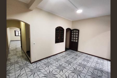 Casa à venda com 125m², 3 quartos e 2 vagas