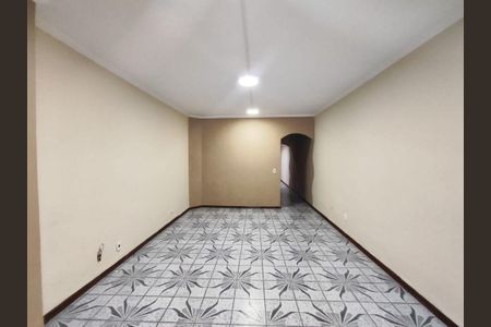 Casa à venda com 125m², 3 quartos e 2 vagas