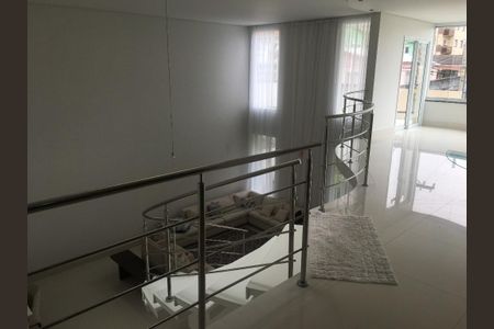 Casa à venda com 4 quartos, 487m² em Santa Terezinha, São Bernardo do Campo