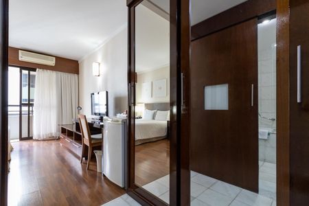 Apartamento à venda com 35m², 1 quarto e 1 vaga