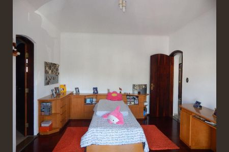 Casa à venda com 4 quartos, 290m² em Jardim do Mar, São Bernardo do Campo