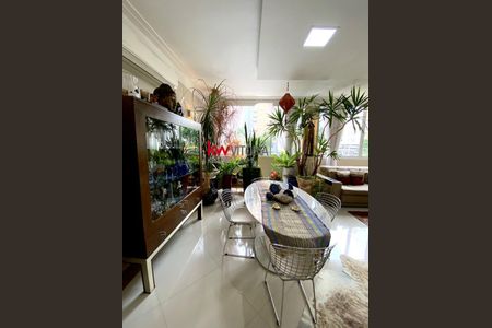 Apartamento à venda com 200m², 3 quartos e sem vaga