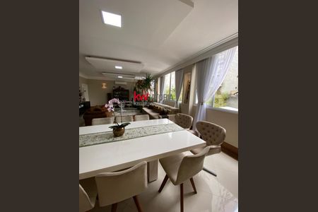 Apartamento à venda com 200m², 3 quartos e sem vaga