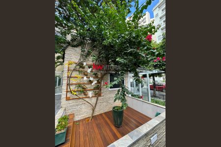 Apartamento à venda com 200m², 3 quartos e sem vaga